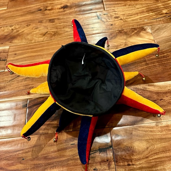 JESTER JOKER CARNIVAL HAT WITH TINGLING BELLS CAN YOU TAKE ME SERIOUSLY PLEASE - Picture 4 of 5